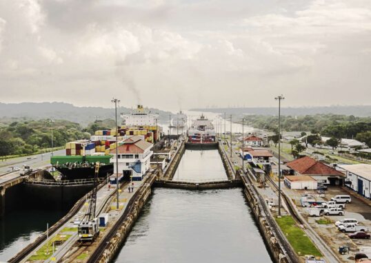 panama canel