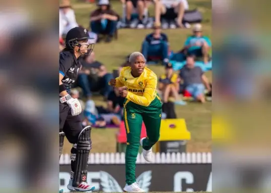 amelia kerr — IN news