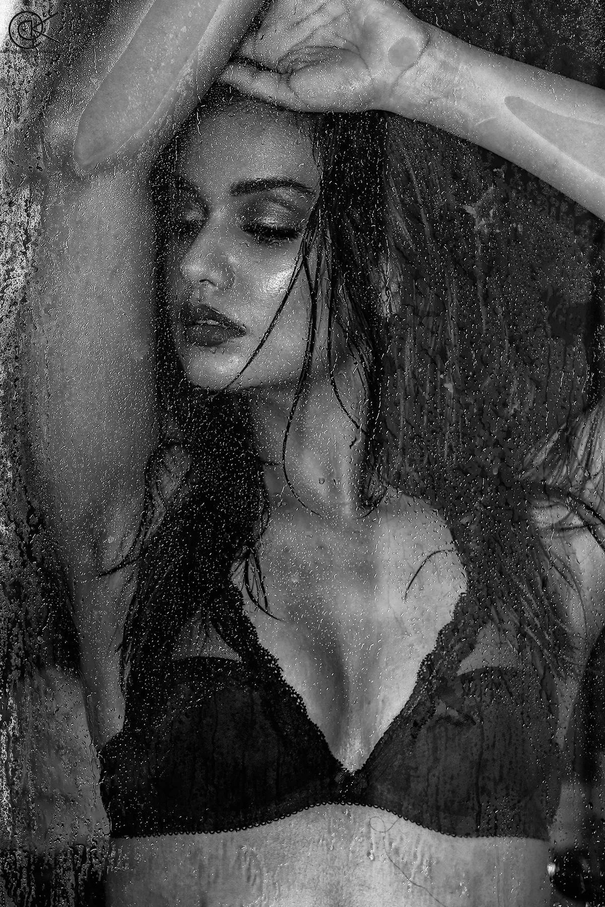 divya agarwal — IN news