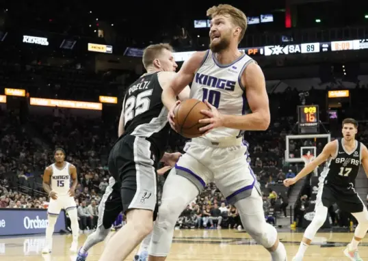 kings vs spurs — IN news