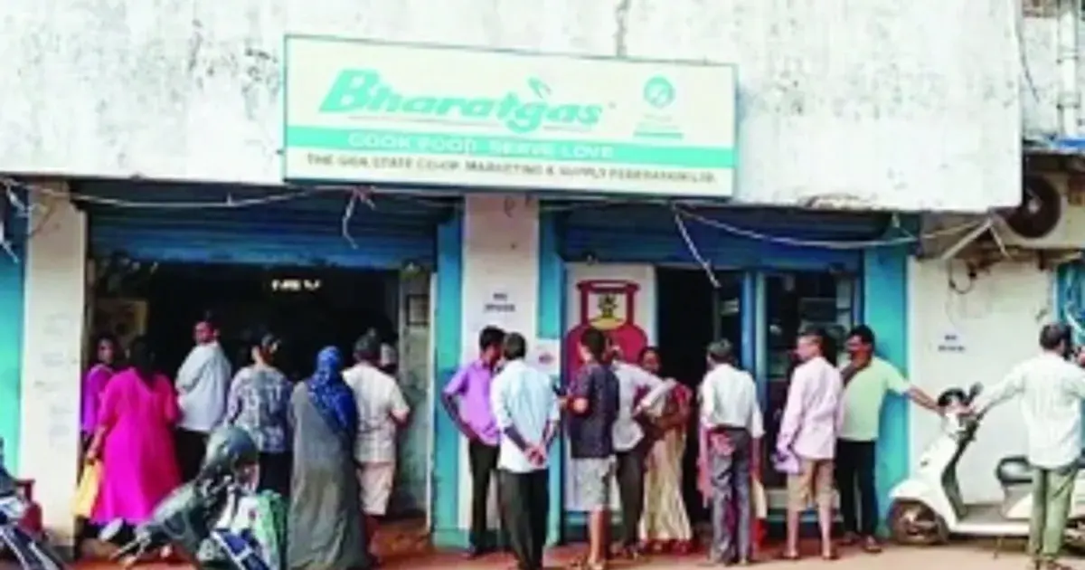 lpg gas cylinder shortage — IN news