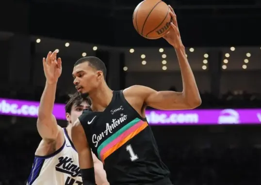 spurs vs rockets — IN news