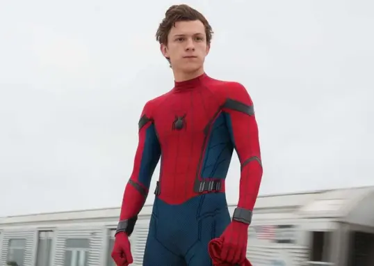 tom holland — IN news