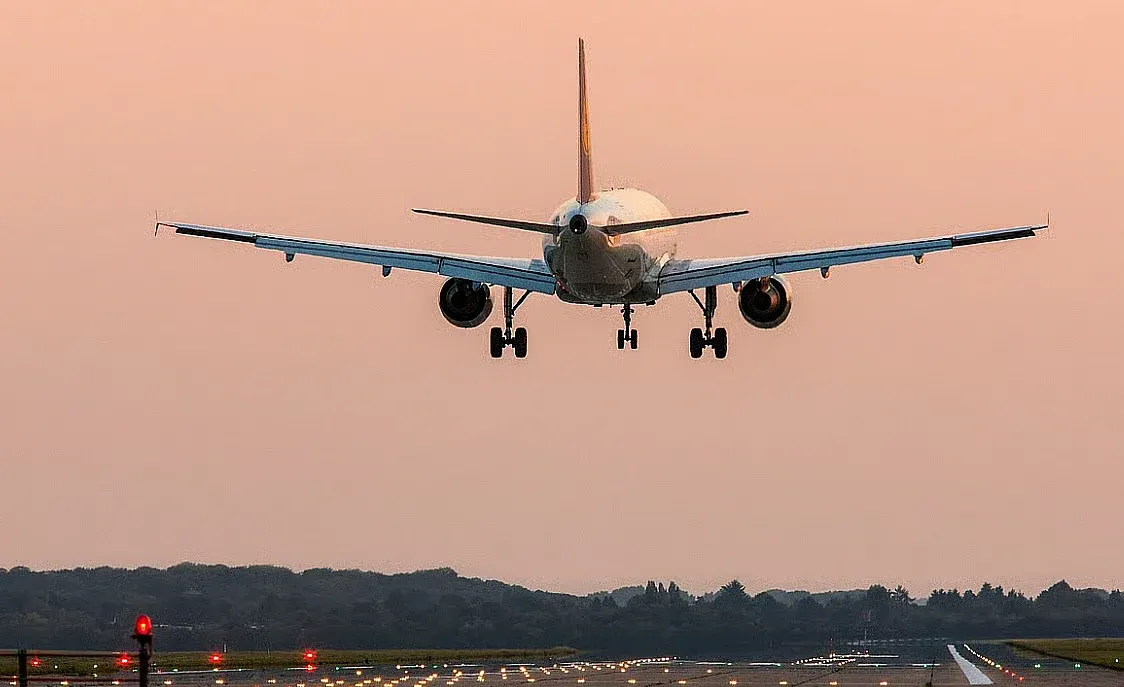 uae airspace closure — IN news