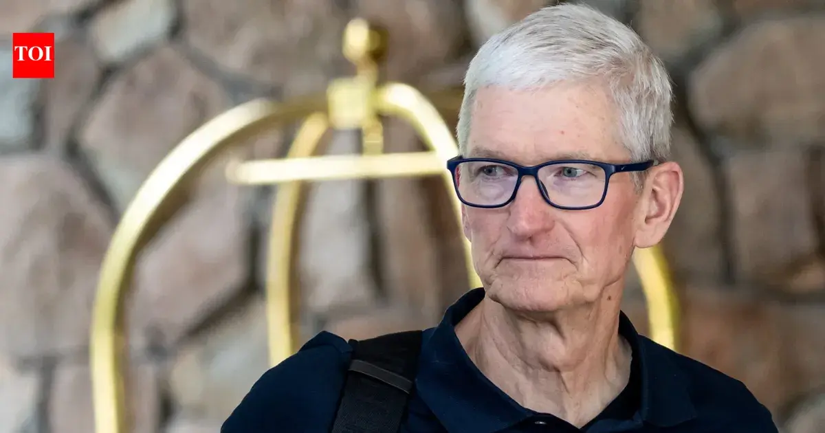 tim cook — IN news