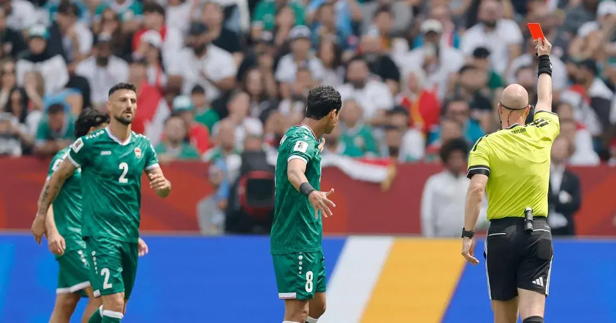 Senegal salvage hopes of World Cup last-32 place with rout of 10-man Iraq