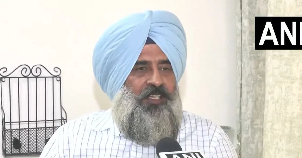 'Step taken under BJP pressure': Former Odisha CM hits out at Indian hockey team's saffron jersey