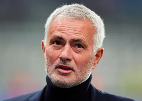 From Diomandé to Barcola, from Vinicius Junior to Rafa Leao: the merry-go-round of wide forwards has begun. And what if the AC Milan man ended up at PSG as part of the Gonçalo Ramos deal?
