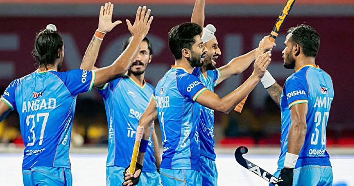 Naveen Patnaik lambasts BJP government for changing Indian Hockey jersey colour from blue to saffron - The Hindu