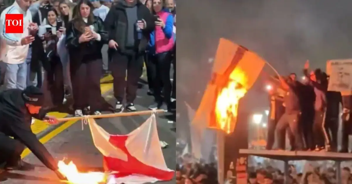 World Cup 2026: Fifa 'assessing reports' after Argentina players hold Falklands banner