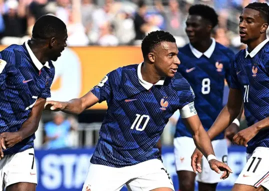 Football Daily | France’s fab front four make them incomparable World Cup favourites