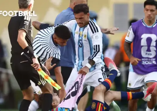 World Cup 2026: Gavi does not think Paredes should be suspended