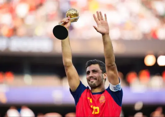 Barcelona? Real Madrid? Man City's Rodri has a decision to make