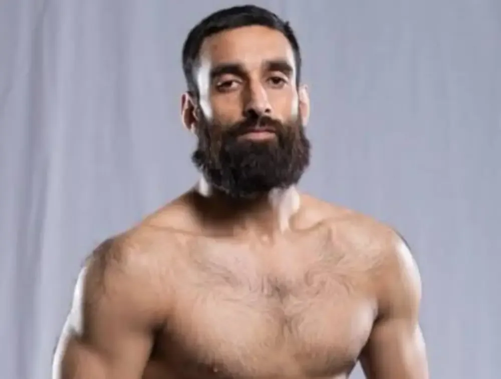 Kashmiri Martial Artist Owais Yaqoob Scripts History For India, Omar Abdullah Reacts - NDTV Sports