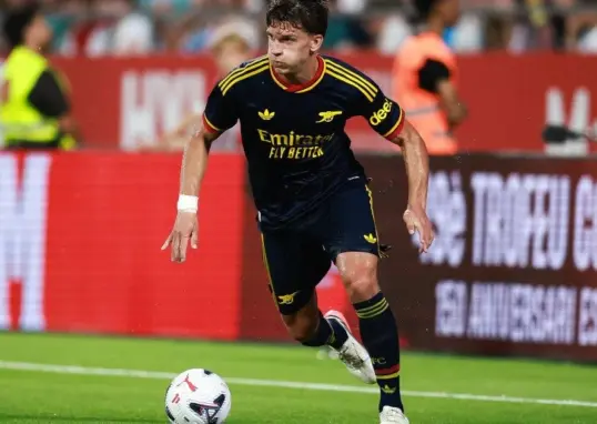 Transfer rumors, news: Arteta tries to convince Vinícius Jr. to join Arsenal